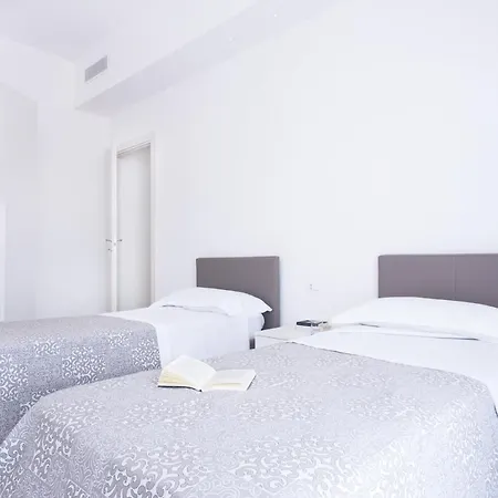 Apartment Easy Welcome Vuelle Excelsior Capo d'Orlando